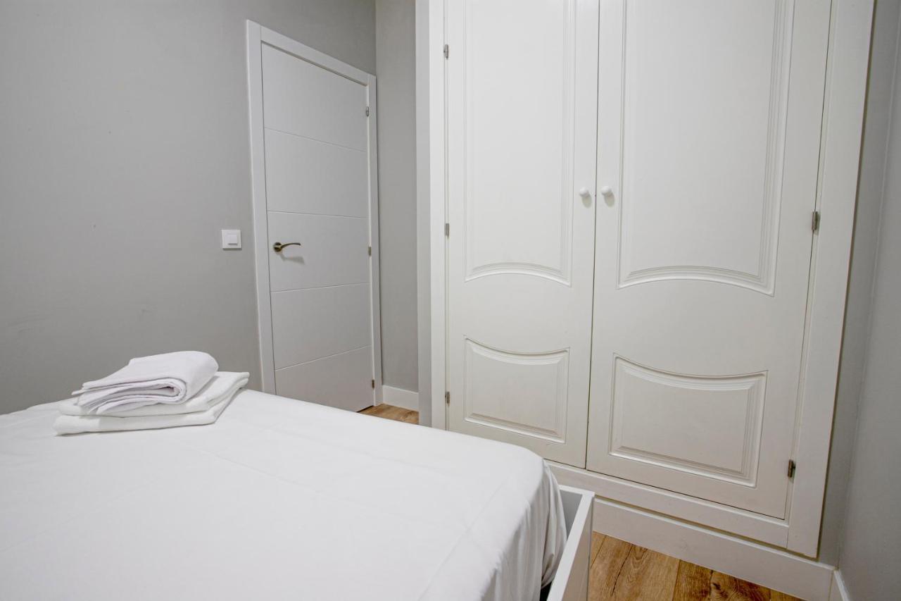 Apartamento En Pleno Centro De Madrid -Ac And Wifi Luaran gambar